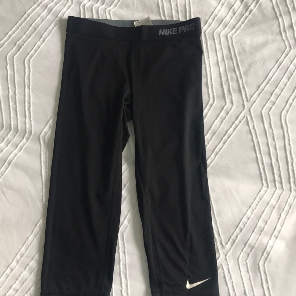 Nike Pro Capri